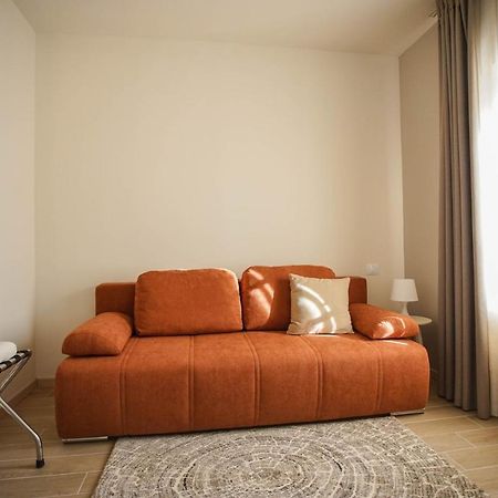 App & Rooms Juraga Bale Exteriör bild