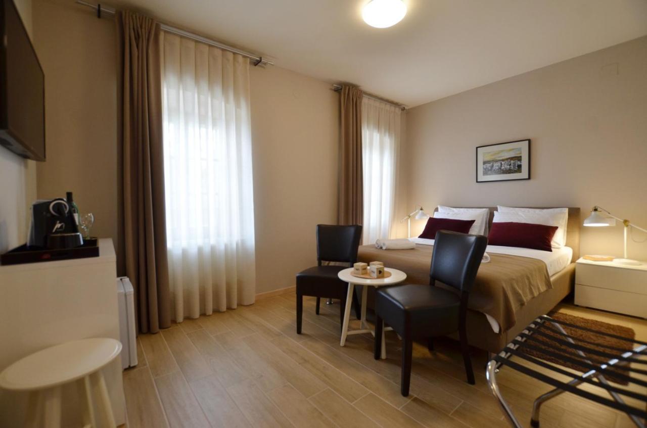App & Rooms Juraga Bale Exteriör bild