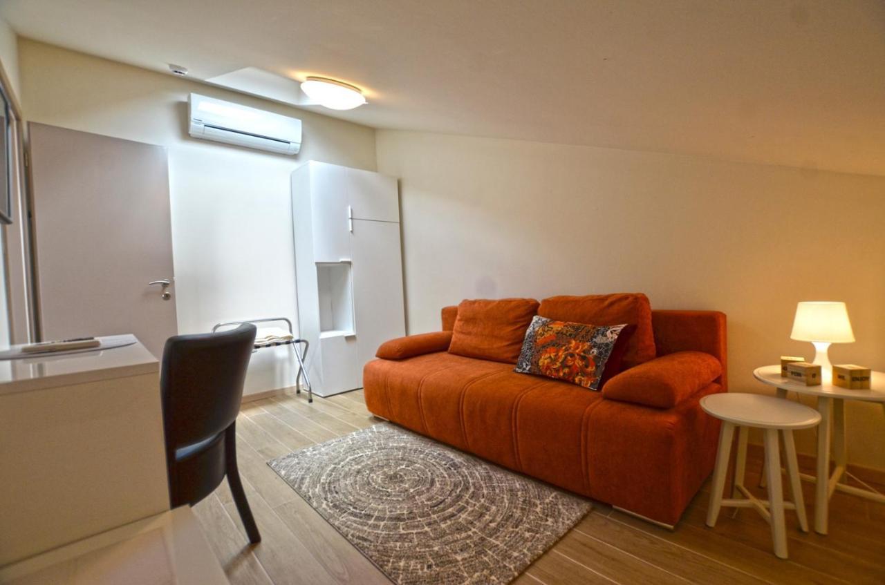 App & Rooms Juraga Bale Exteriör bild