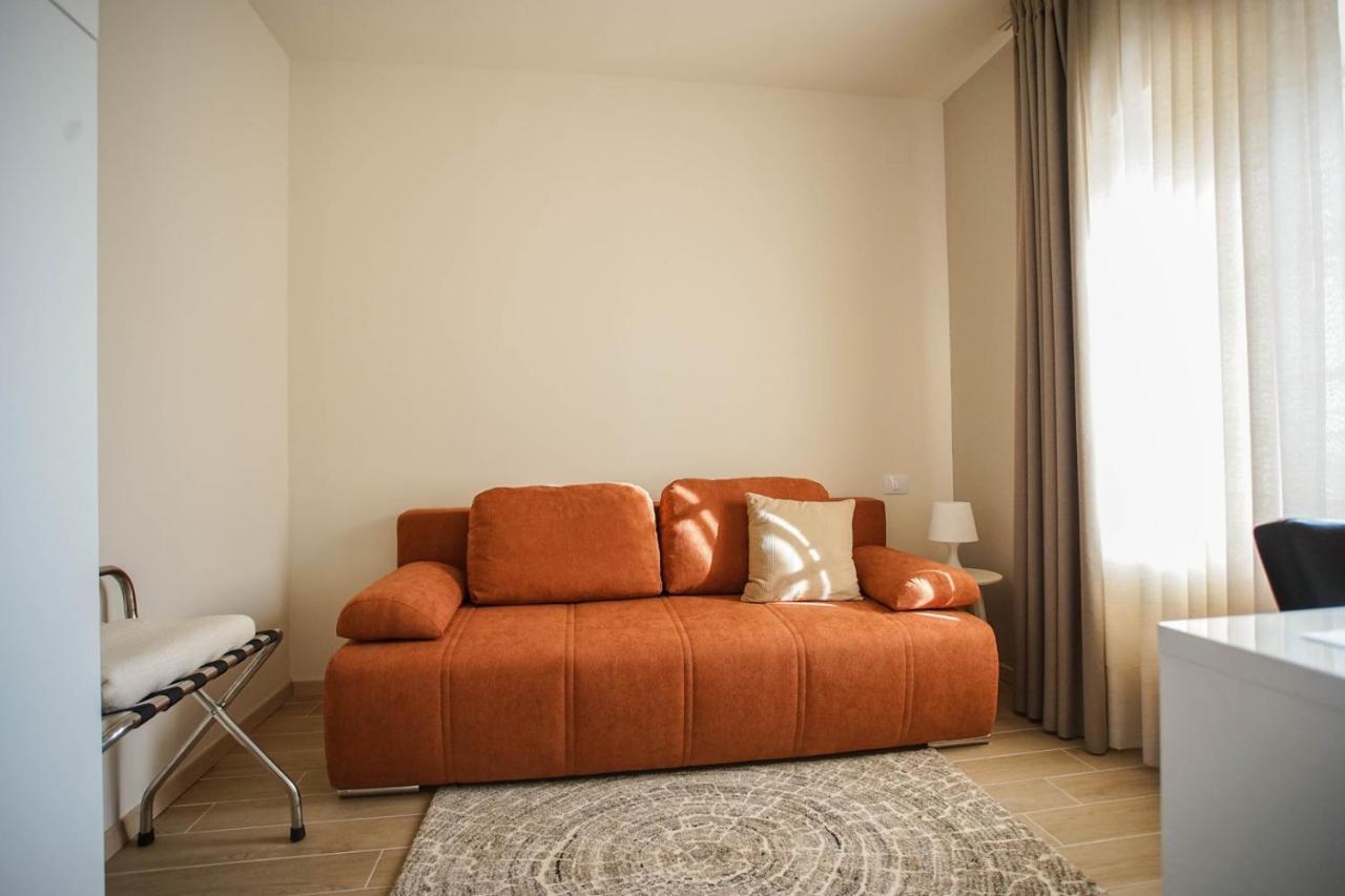 App & Rooms Juraga Bale Exteriör bild